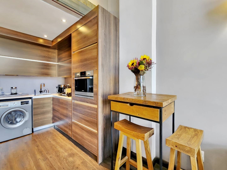 1 Bedroom Property for Sale in De Waterkant Western Cape